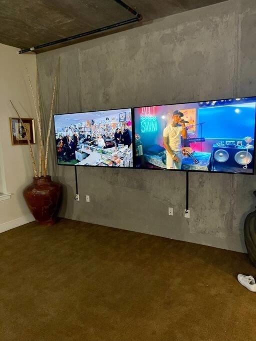 Loft Living Downtown At Its Best! Very Spacious Финикс Екстериор снимка